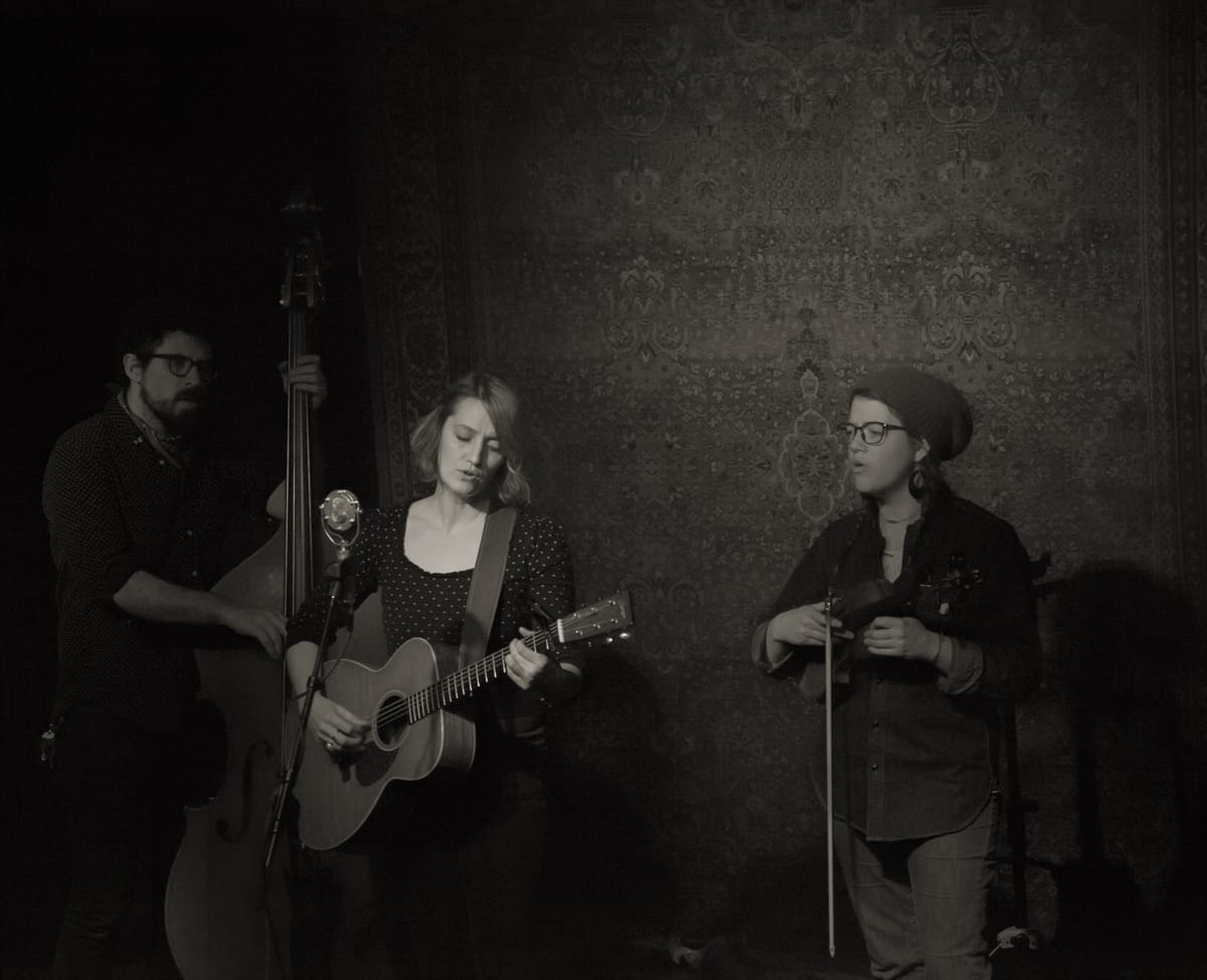 Photos + Review | Joan Shelley + Ian Fitzgerald @ Columbus Theatre