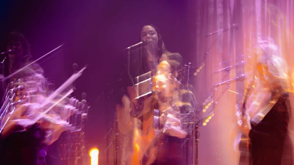 Photos | Ye Vagabonds & I'm With Her @ Shubert Theatre